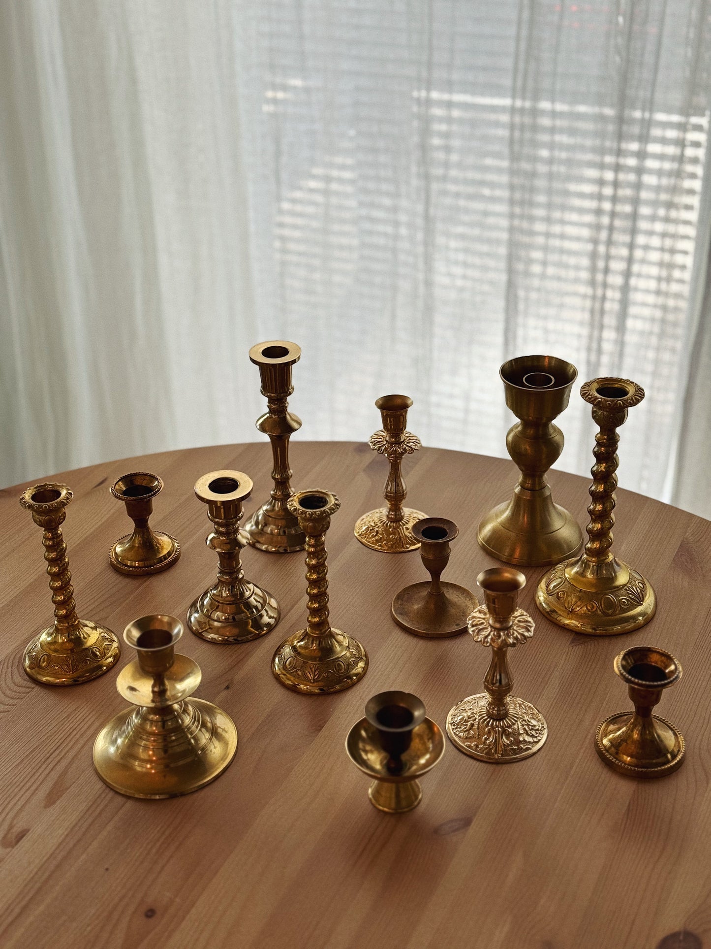 Kynttilänjalkasetti kultainen 13kpl